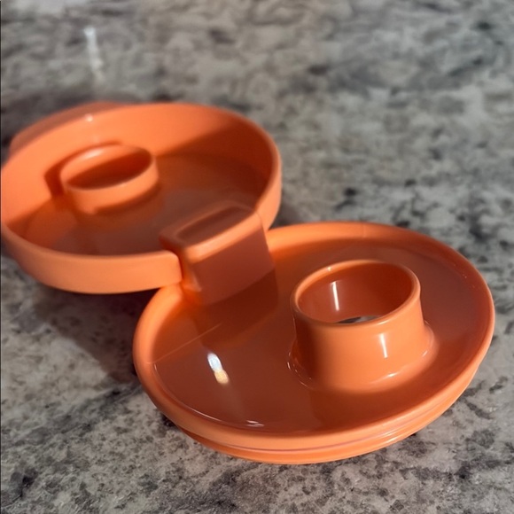 Orange Lid Storage Containers - Picture 5 of 6